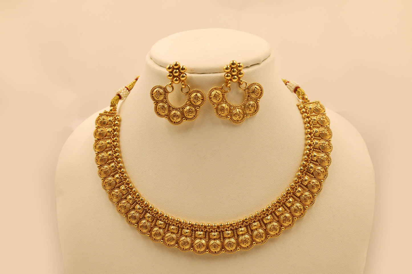 MyWishTree Antique Gold Necklace Set with Chandbali Earrings - Mywishtree