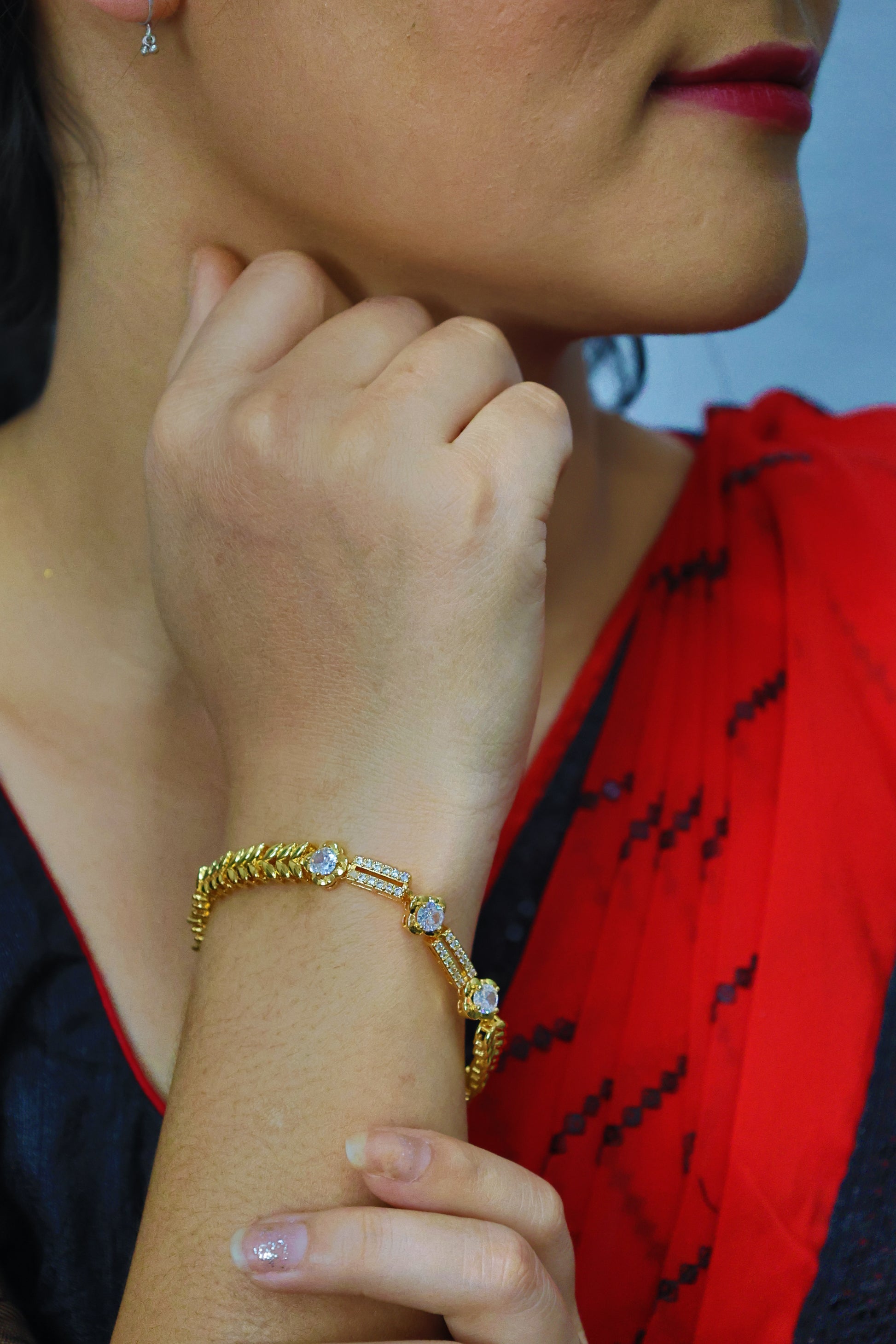Royal Radiance Gold-Plated CZ Bracelet – Luxe Edition