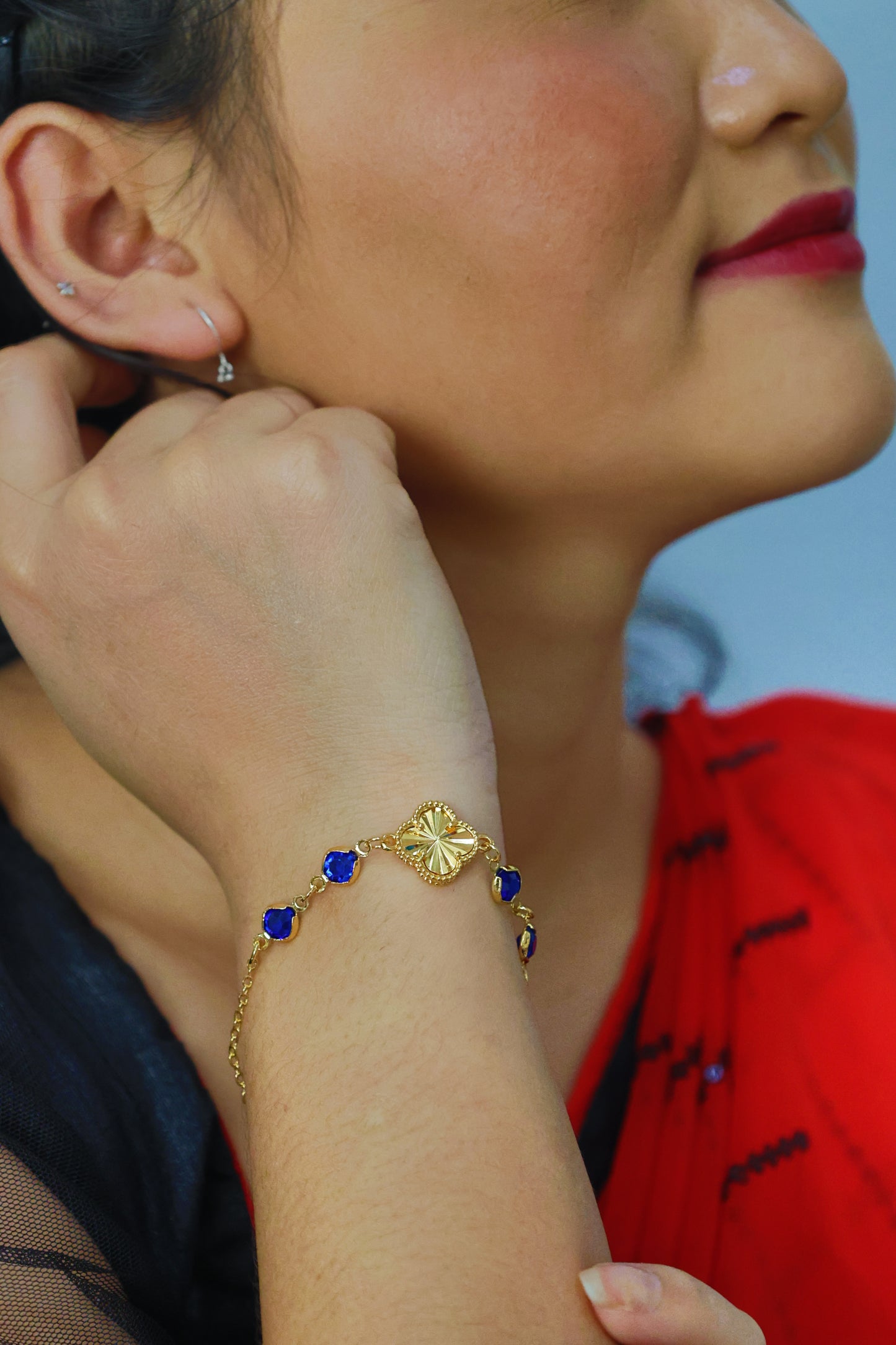 Clover Motif Bracelet