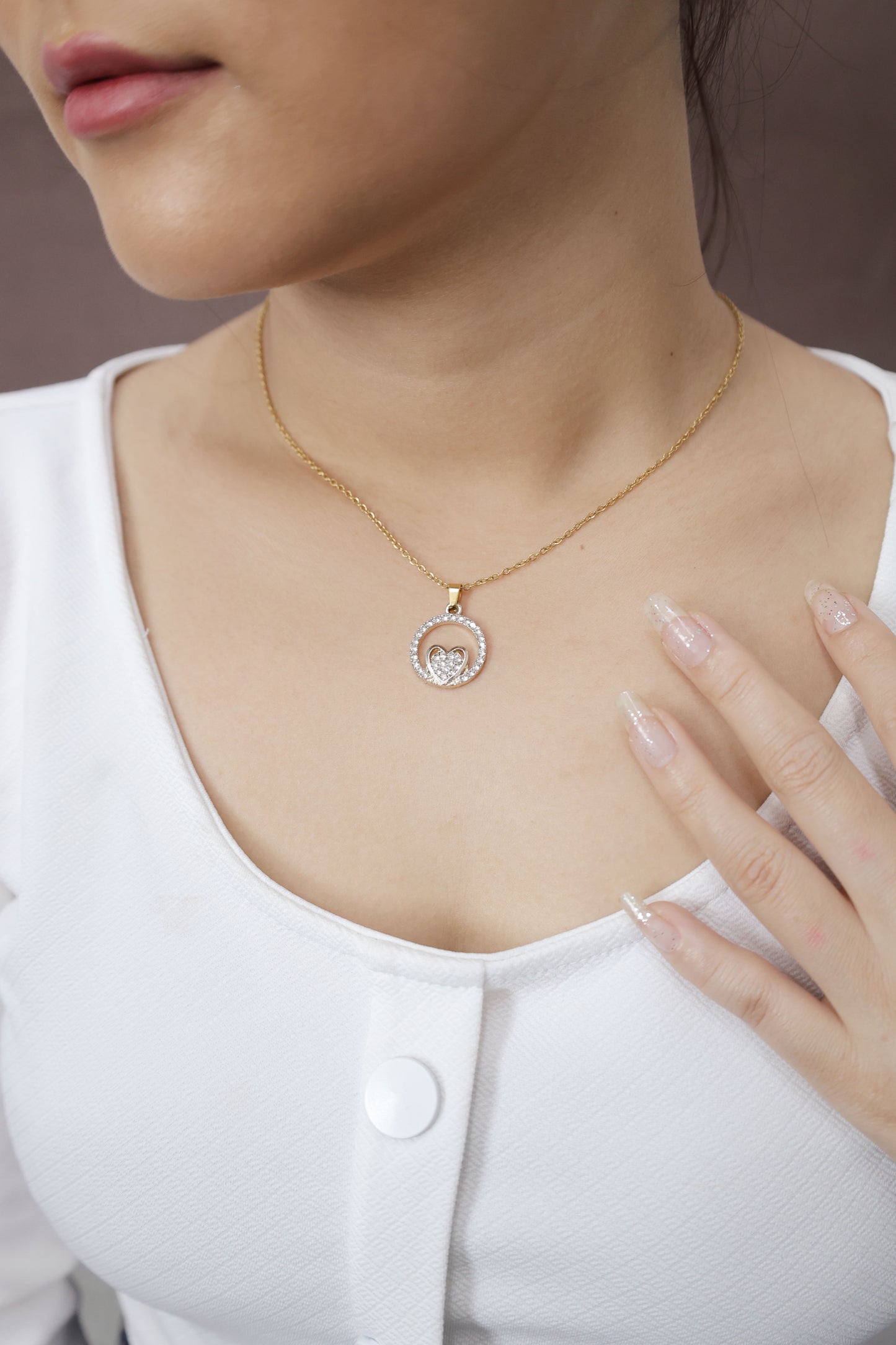 Elegant Gold-Plated Heart Pendant Necklace