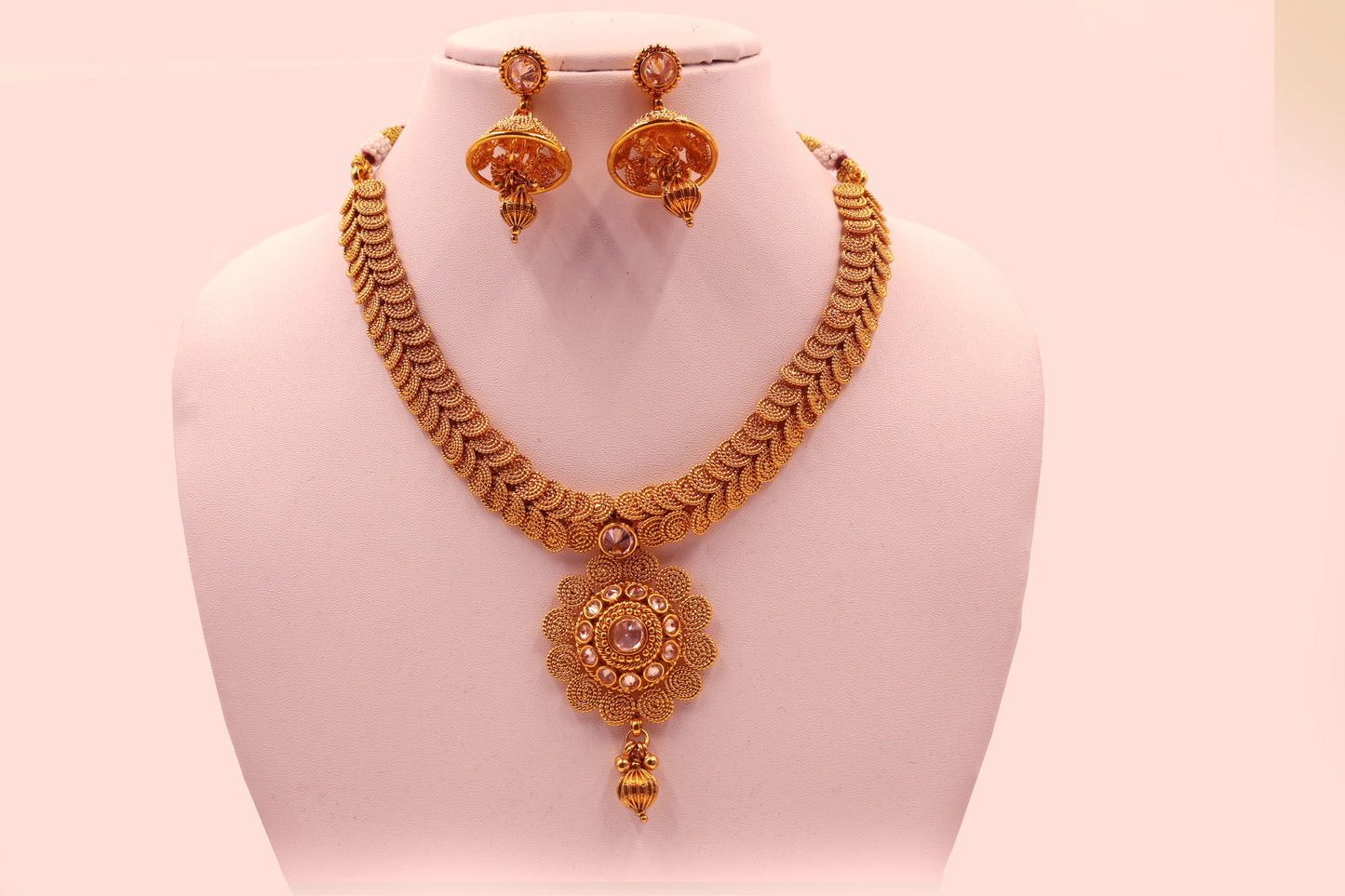 MyWishTree Antique Delicate Necklace set With Gold Plating - Mywishtree