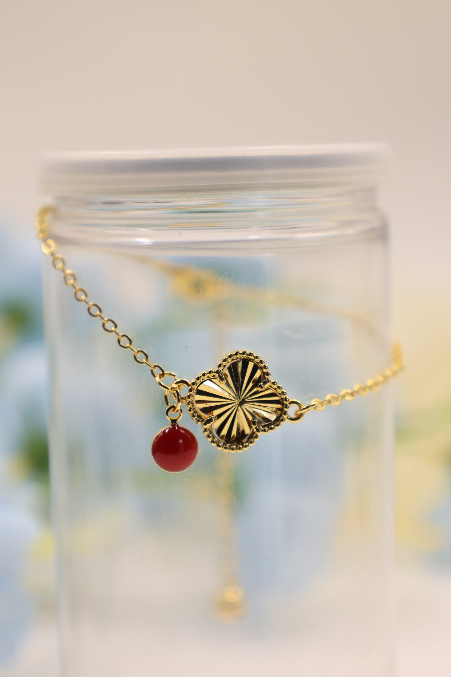 Charm Clover Bracelet