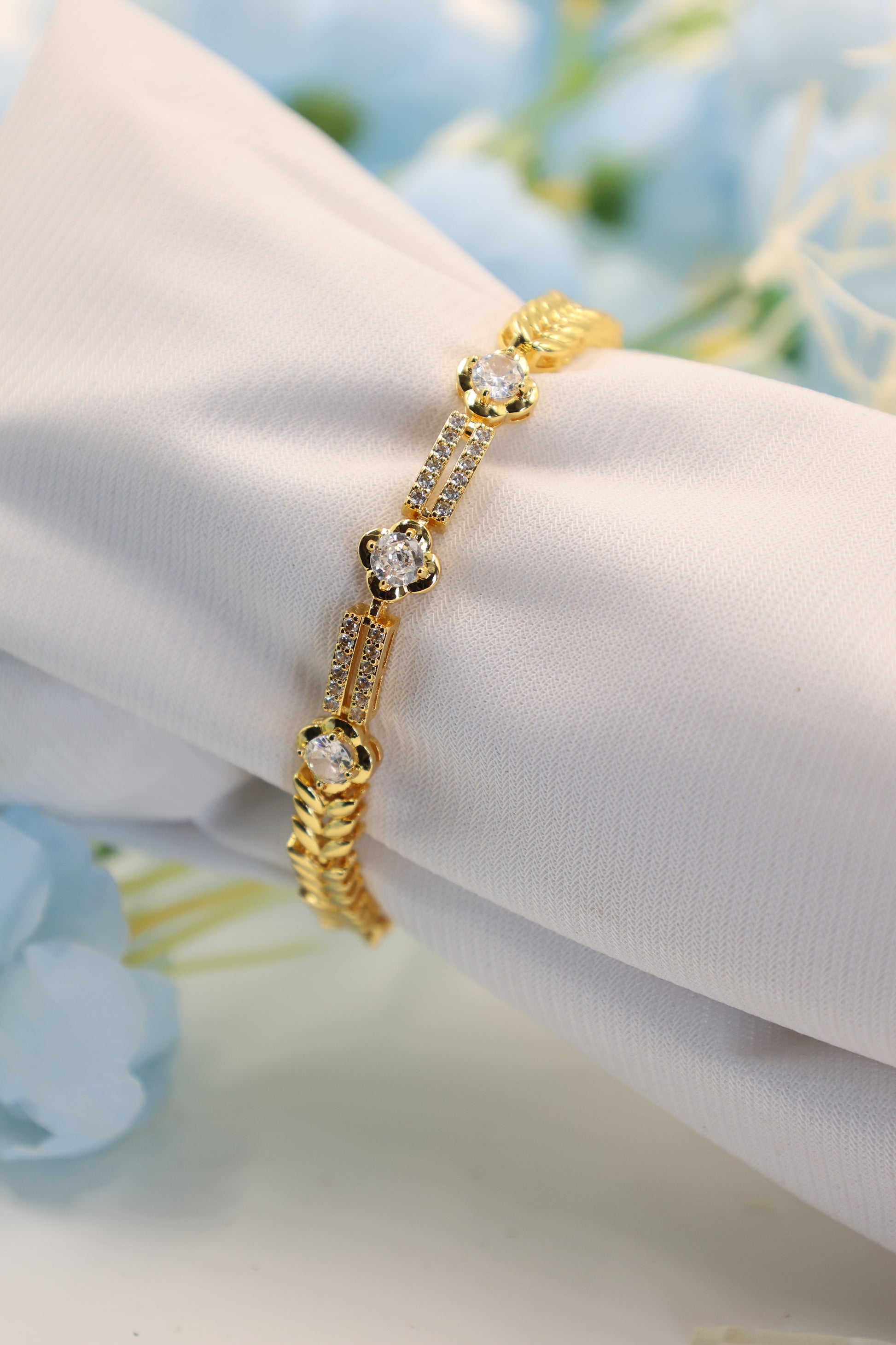 Royal Radiance Gold-Plated CZ Bracelet – Luxe Edition