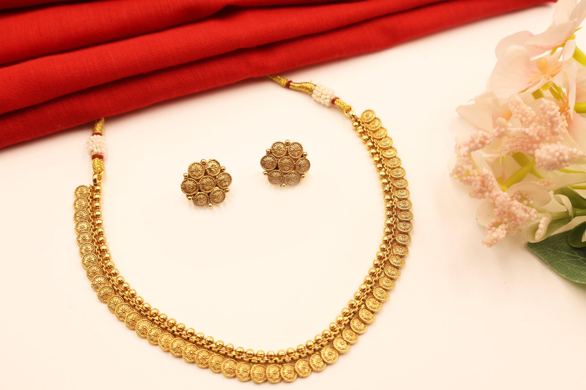 Timeless Temple Pearl Jewellry Set - Mywishtree