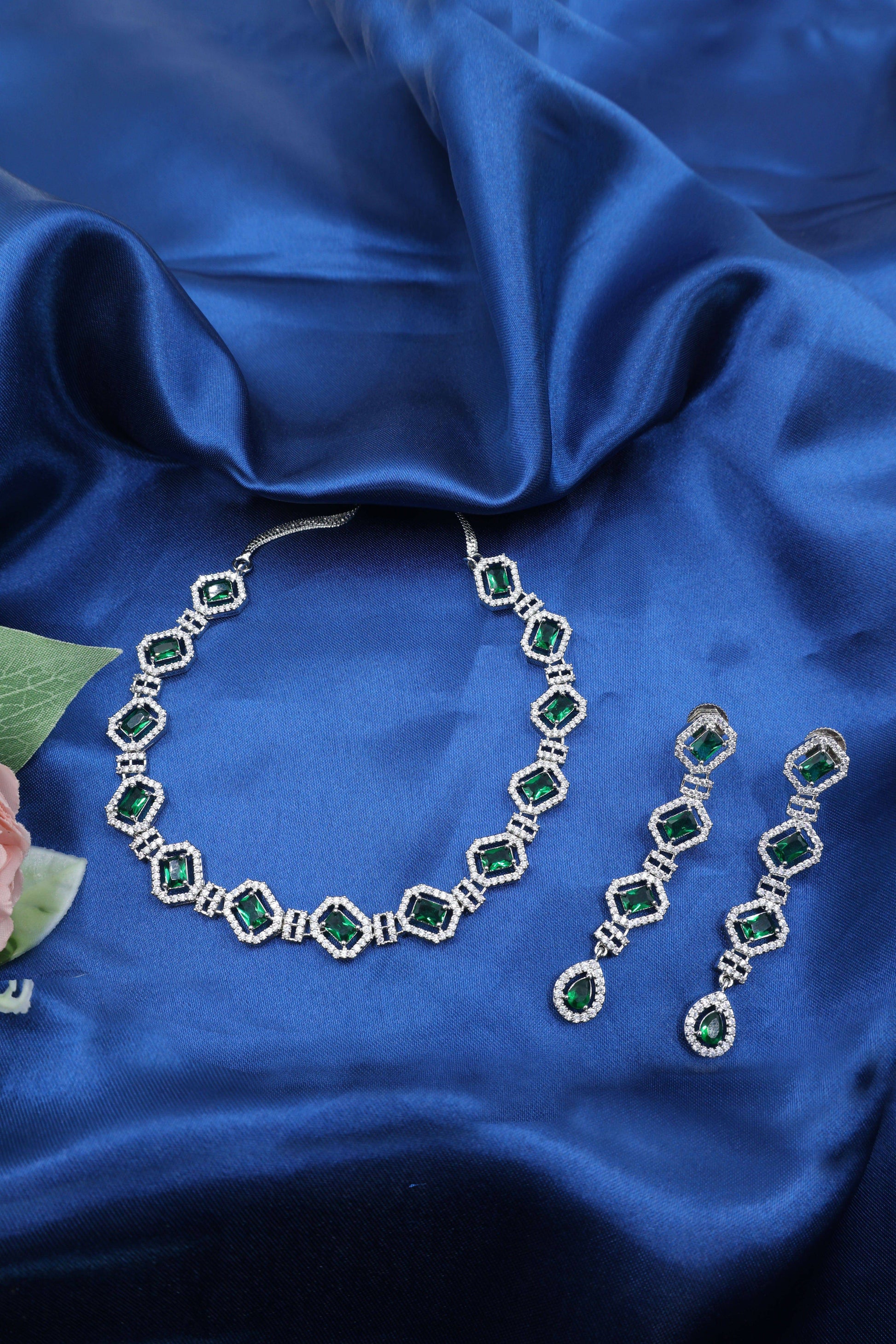 MywishTree Green American Diamond Necklace Set - Mywishtree