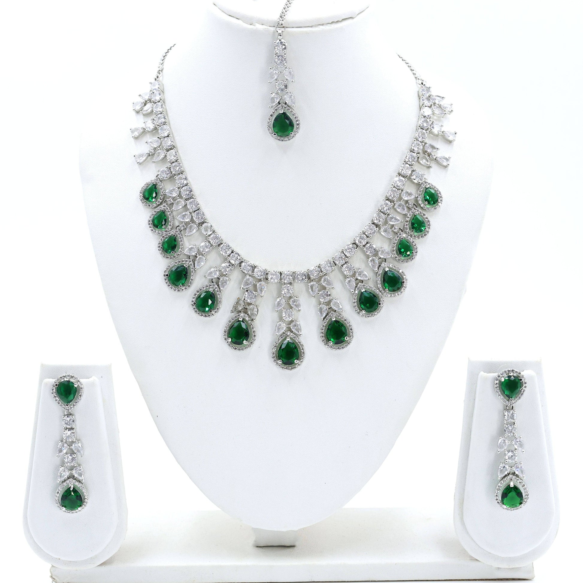 Bridal Necklace Set
Emerald Green
Mywishtree
LumibellaFashions
MiranaJewels
Voylla
Kushal's