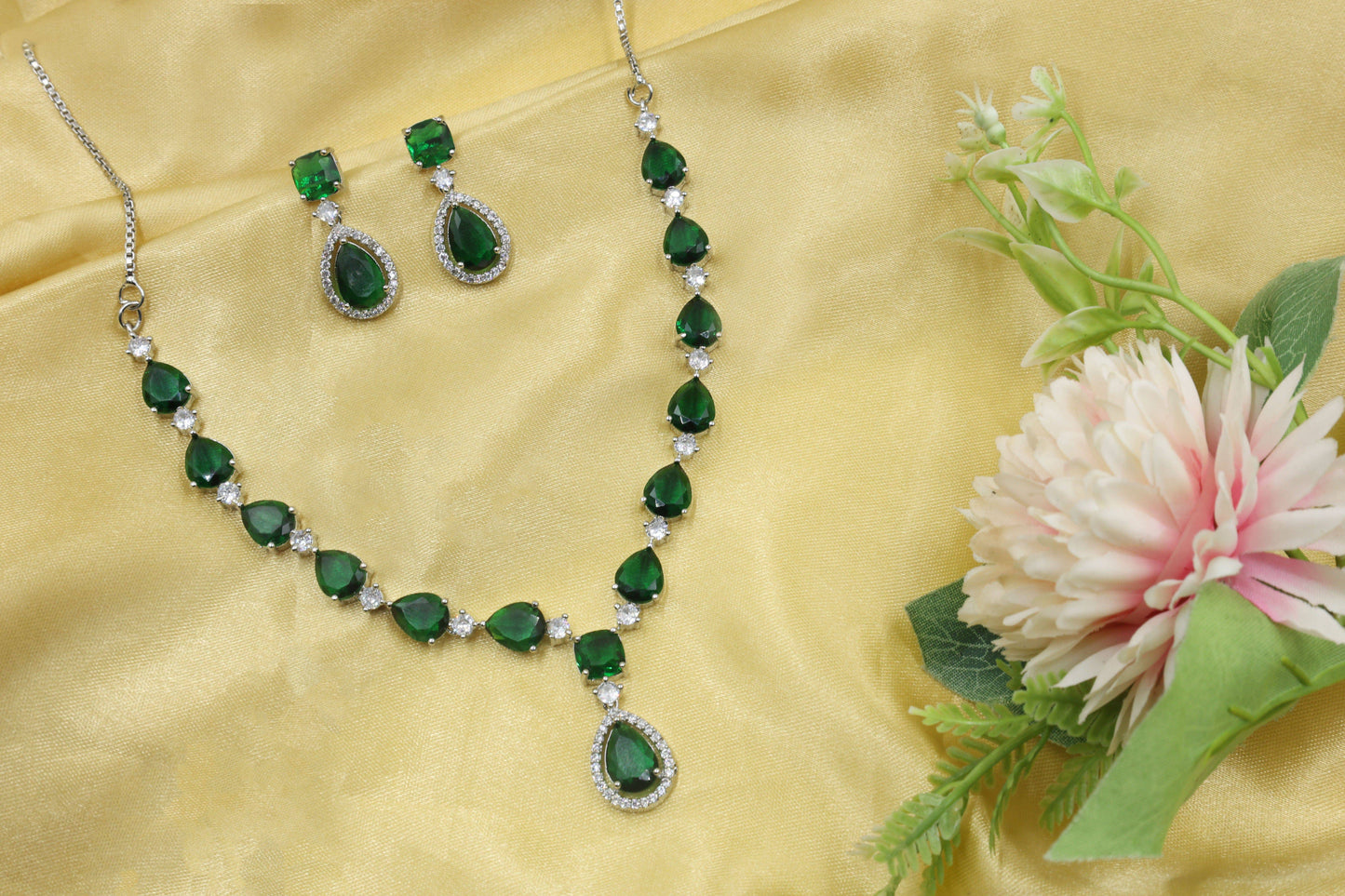 MywishTree Ruby Radiance American Diamond Necklace Set - Mywishtree