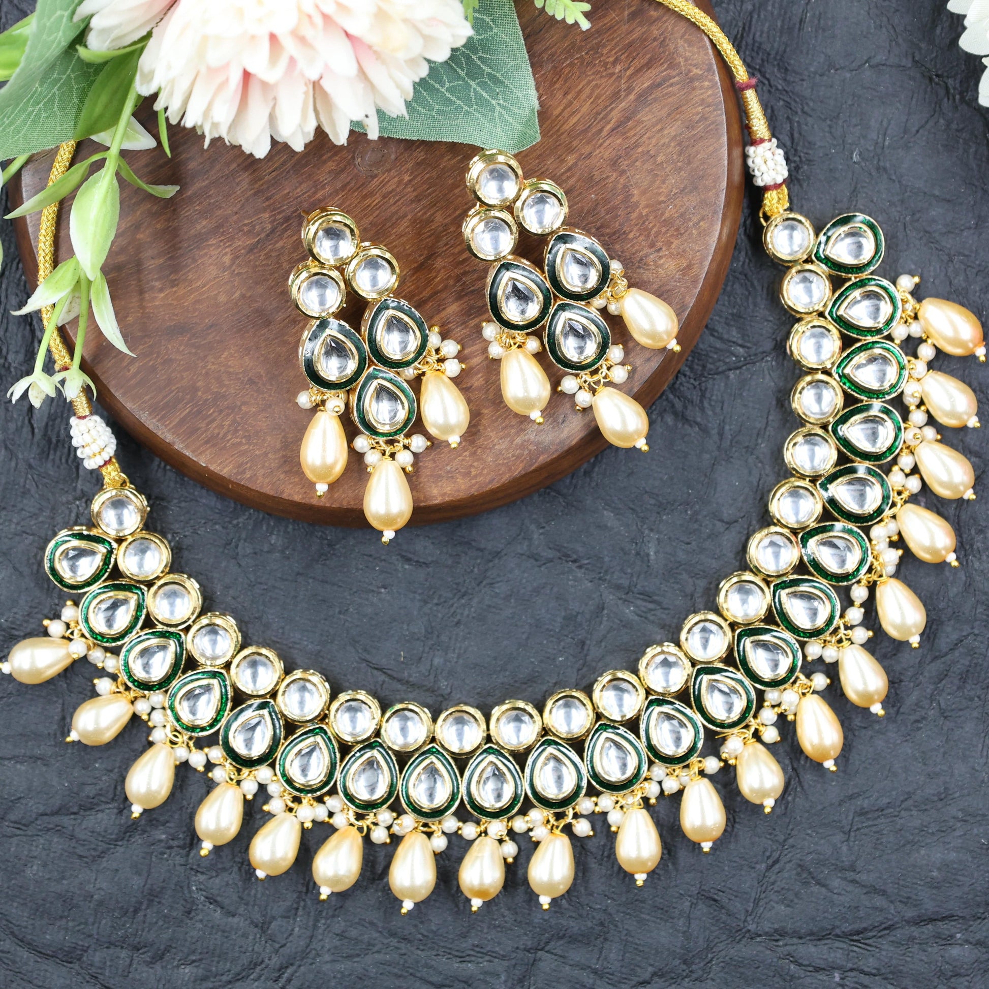 Eternal Grace Choker Kundan Set - Mywishtree