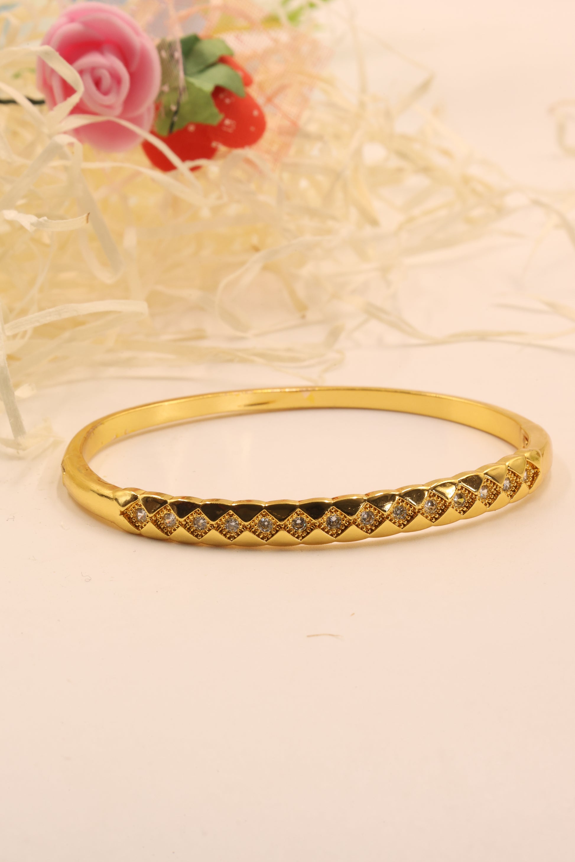 Golden Luxe Diamond-Cut Crisscross CZ Bangle