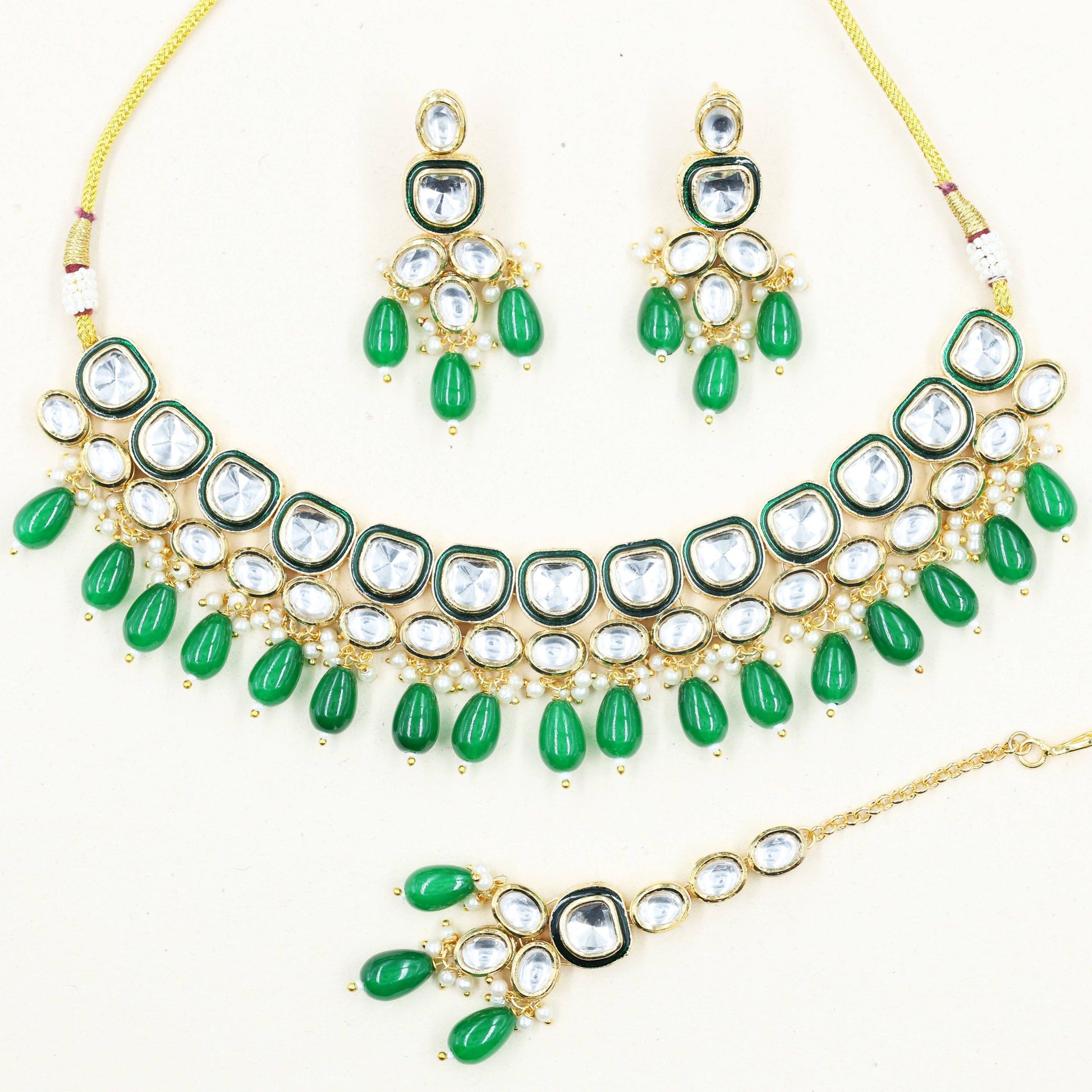 Emerald Elegance Kundan Set - Mywishtree