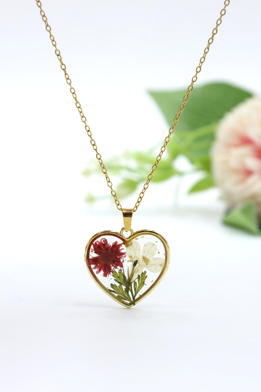 Heart-Shaped Real Flower Resin Pendant Necklace