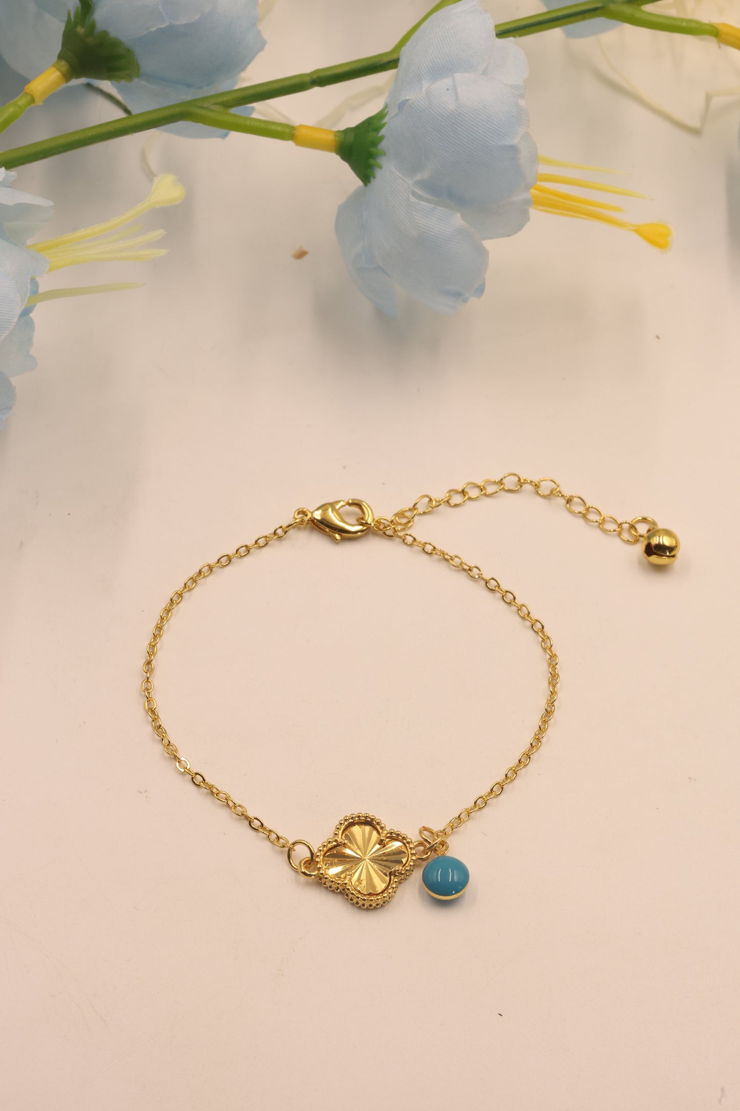 Charm Clover Bracelet