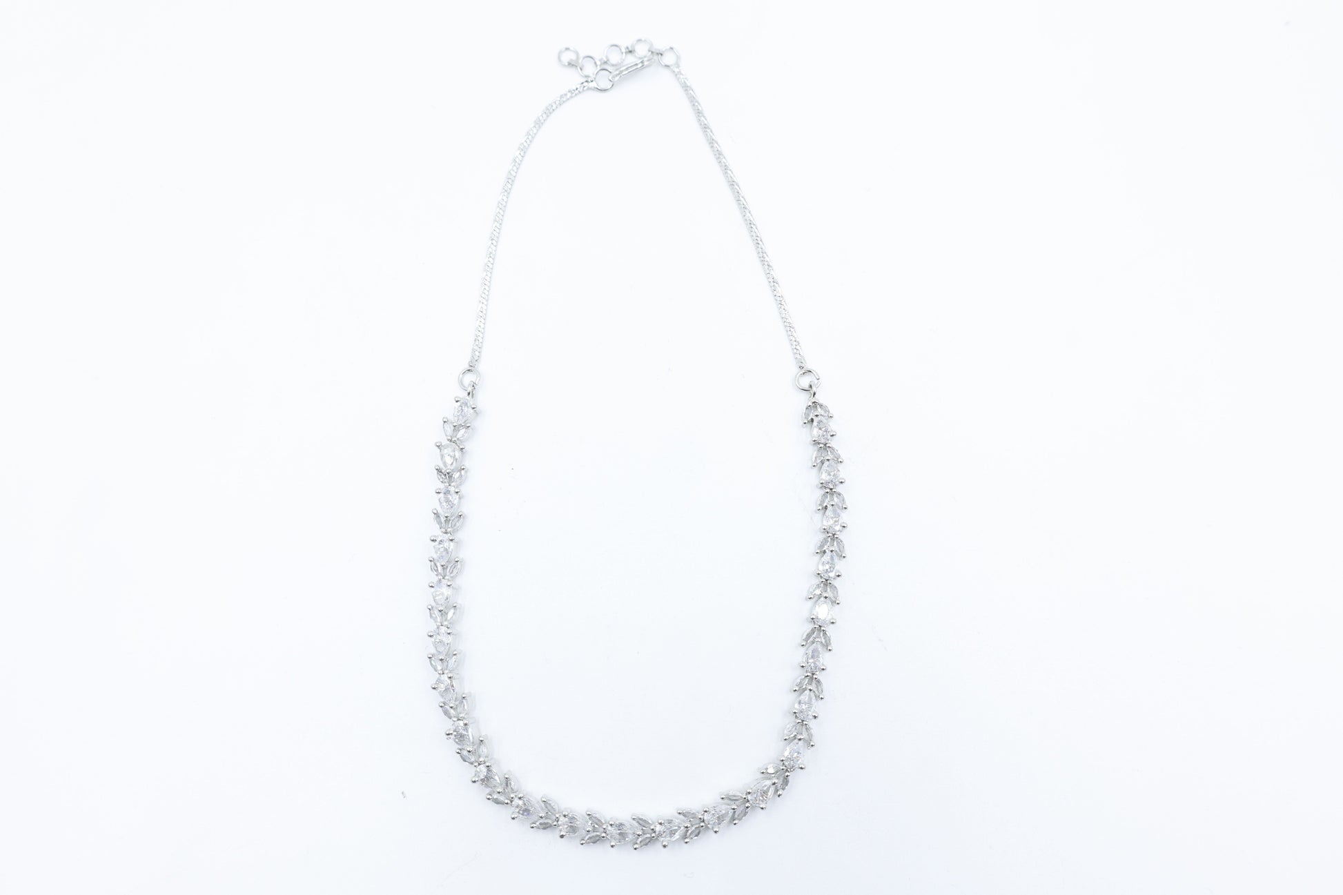 MywishTree Elegant Emerald American Diamond Necklace Set - Mywishtree