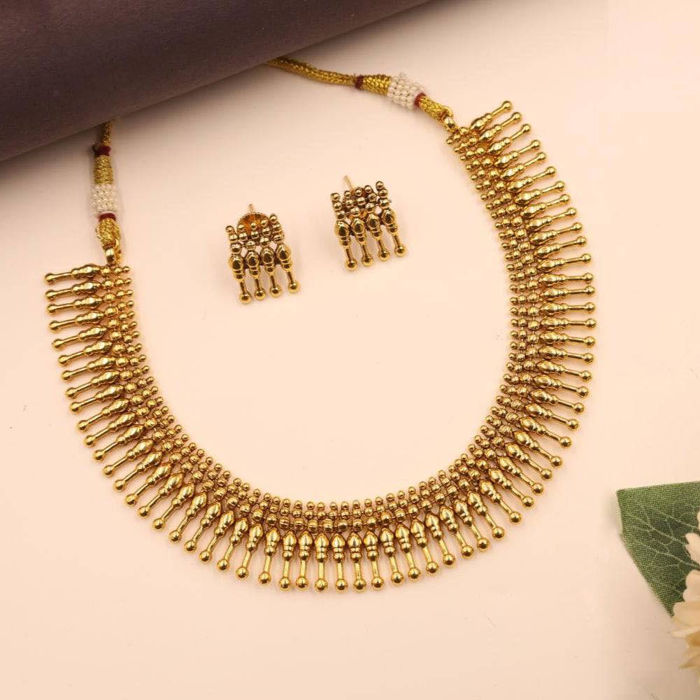 Antique Plain Necklace With Gold Plating, wedding necklace, Party Necklace, New design Necklace, Antique Gold Necklace
Gold Plated Jewelry
Elegant Necklace for Women
Traditional Necklace Set
Indian Gold Plated Jewelry
Statement Necklace for Occasions
Vintage Style Gold Necklace
Bridal Jewelry Set
Gold Plated Antique Necklace
Ethnic Jewelry for Weddings