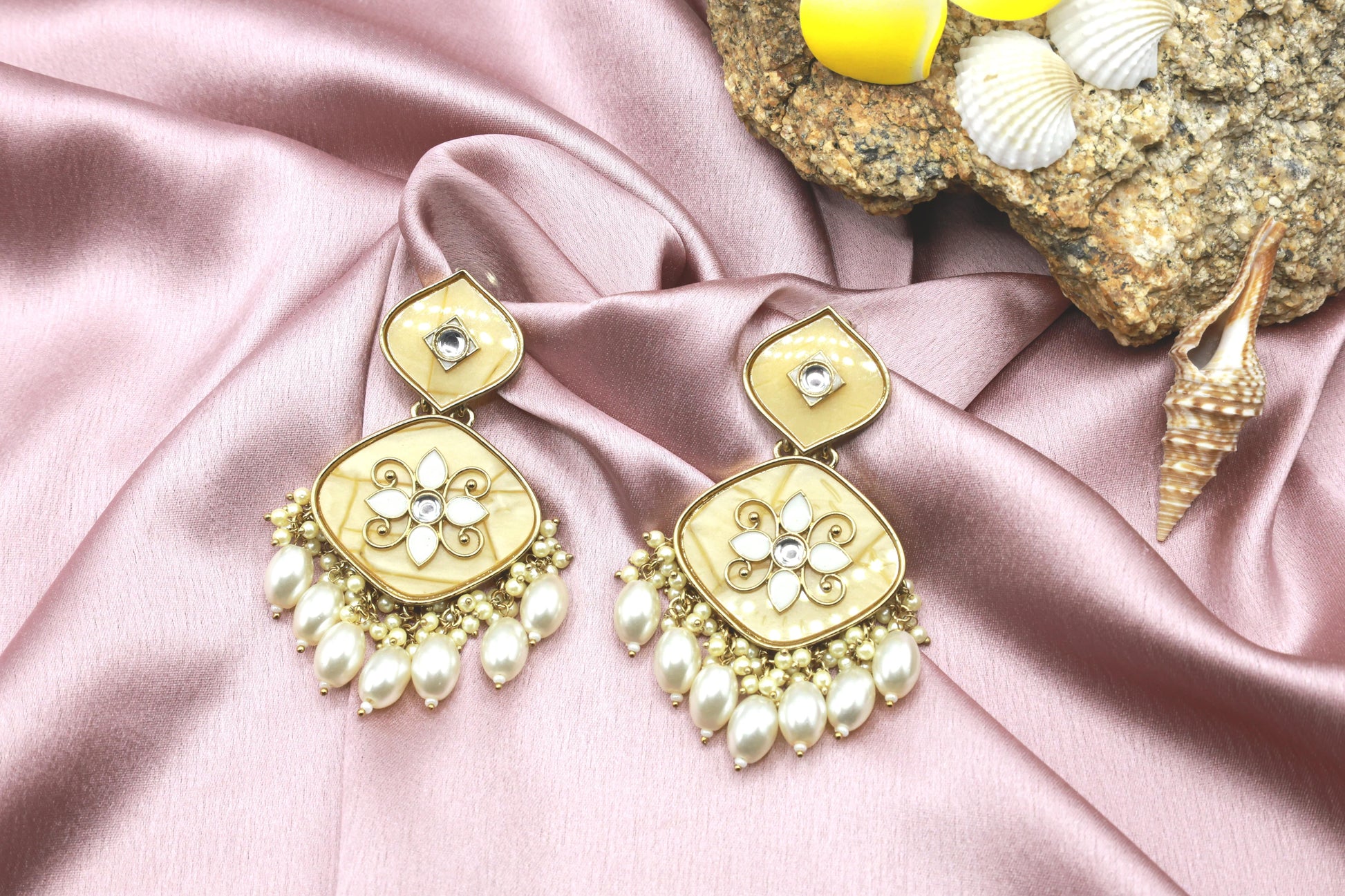Kundan White Beads Earring With Gold Plating - Mywishtree